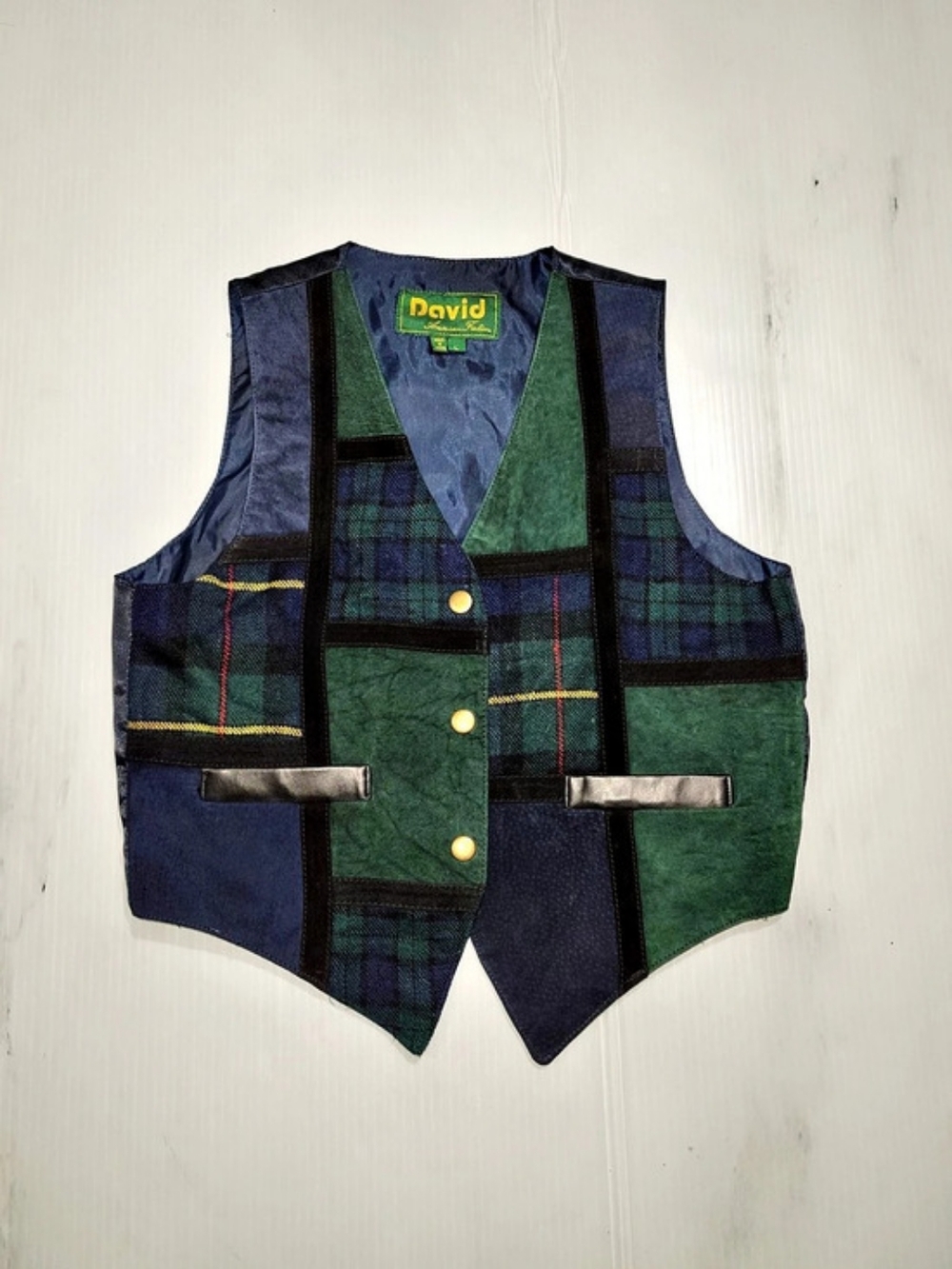 David American Plaid Vest in Blue & Green Size Large Boy